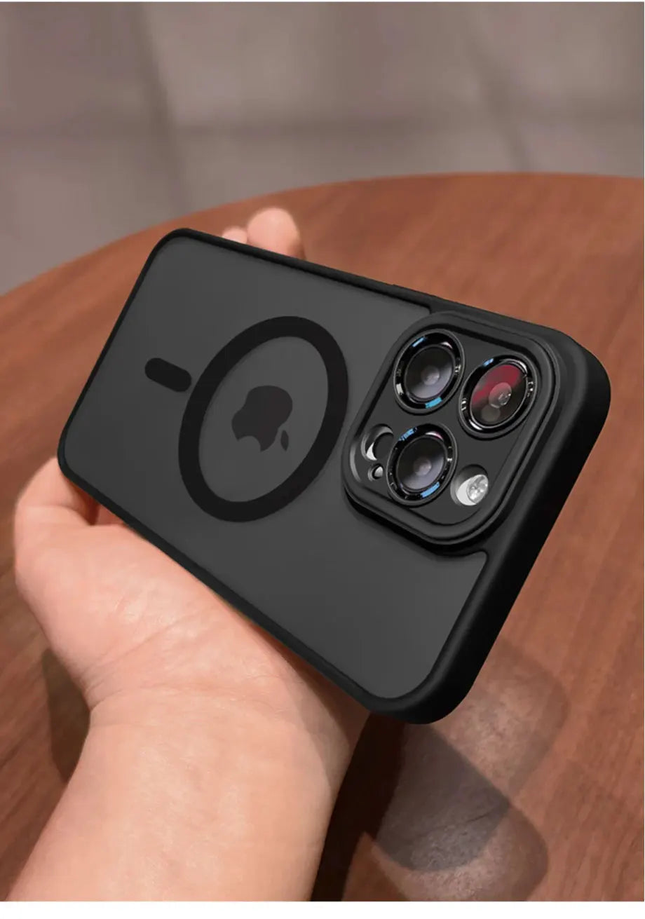 Funda magnética de lujo con carga inalámbrica para iPhone.